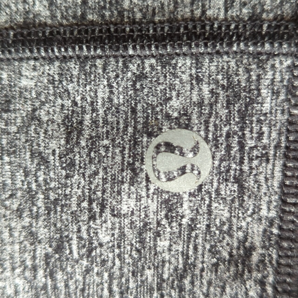 Lululemon 🍋 zip jacket - Picture 4 of 5